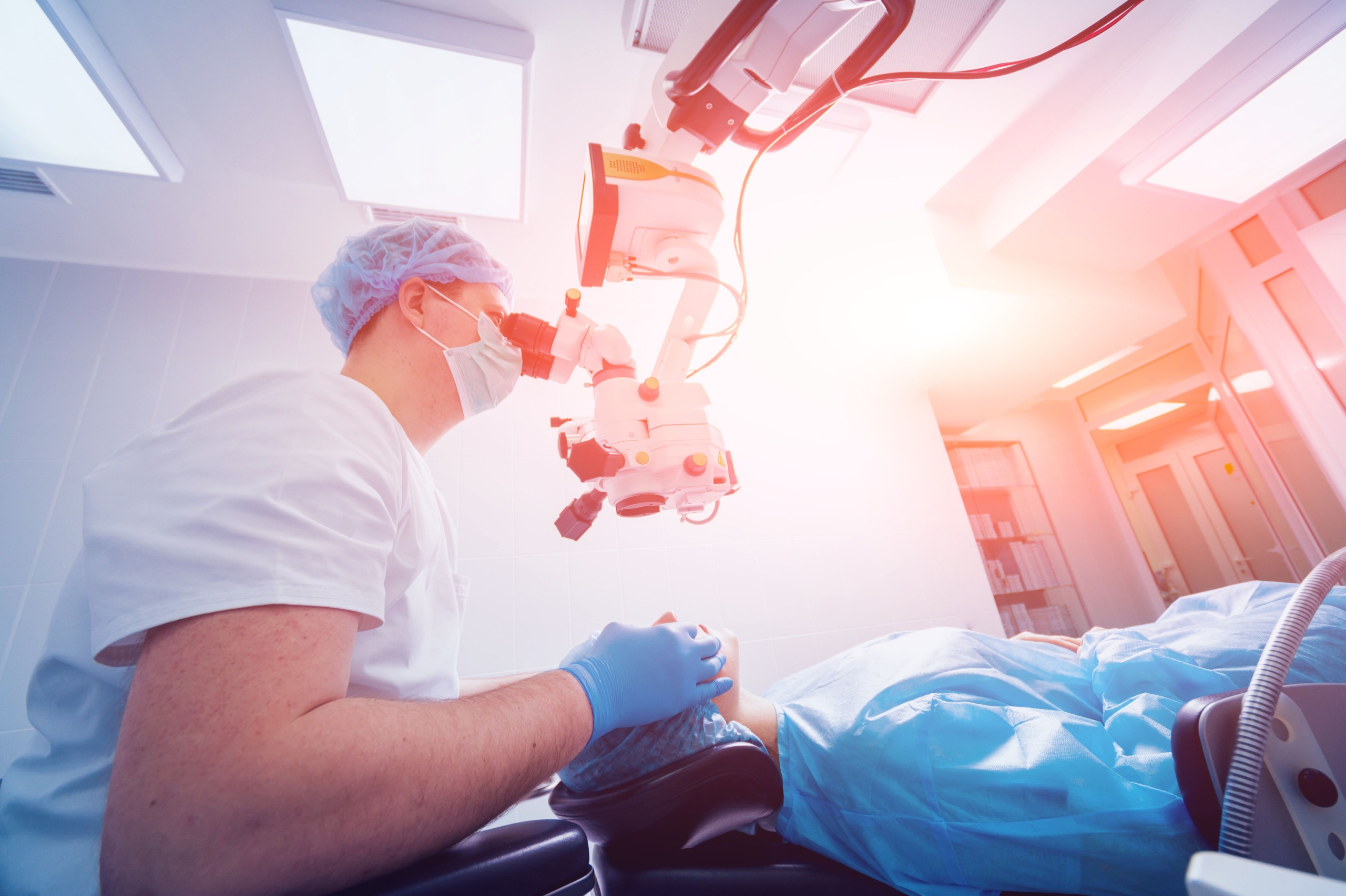 Top Questions You Should Ask Before Choosing a LASIK Surgeon